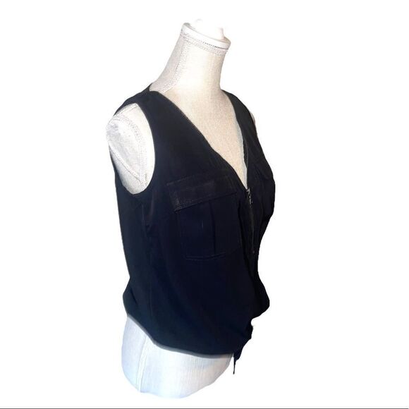 Trina Turk Black Sleeveless V Neck Zipper Top Size Small - Picture 5 of 14